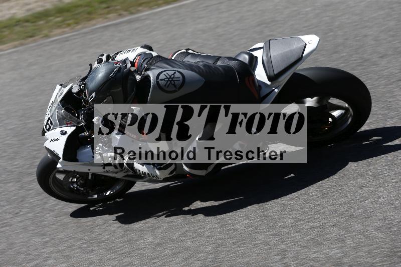 /15 22.05.2026  Plüss Moto Sport  Discover the Bike ADR /Gruppe rot - Race 3/66